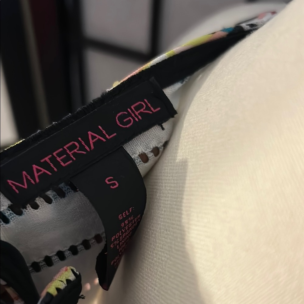 🦋Material Girl Multicolor Geometric High Low Dress - Picture 2 of 15